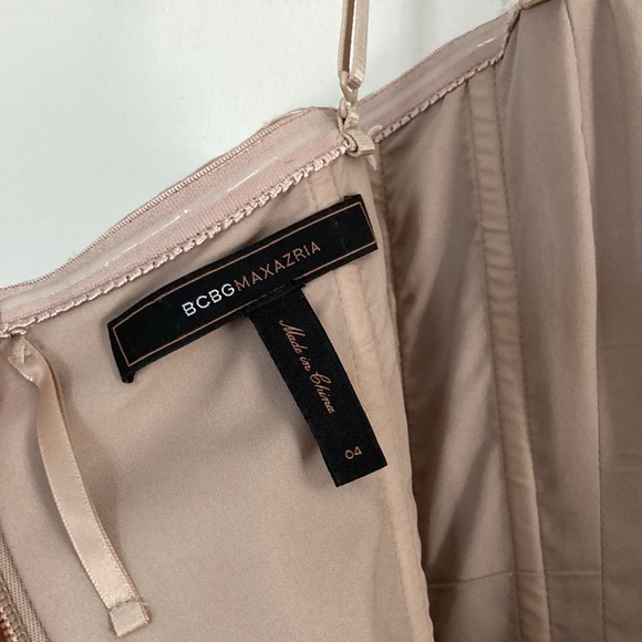 BCBG Max Azria “Grace” Dress Size 4 “Light Desert” Color - Picture 4 of 9